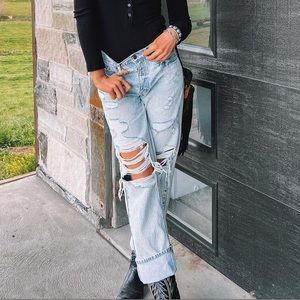 KanCan. Jeans. Straight. Size 7/27